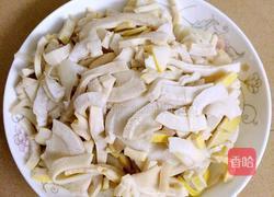 鲜笋咸菜炖猪蹄的做法图解3