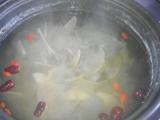 银耳雪梨汤的做法[图]