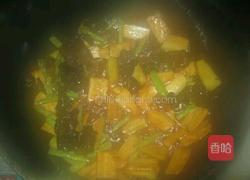 西瓜子炒黑木耳的做法图解5