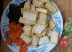 家常素豆腐。的做法图解1