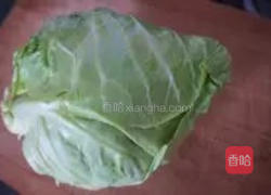 干锅手撕包菜的做法图解1