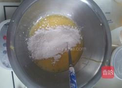 六寸可可戚风的做法图解2