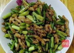 蒜苔肉丝的做法图解1