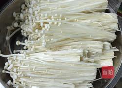 沙茶肥牛卷金针菇的做法图解2