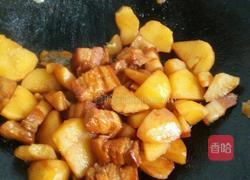 五花肉炆土豆的做法图解8