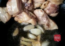 洋葱鸡腿。的做法图解5