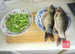 鲫鱼的做法图解1