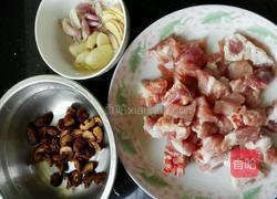 啫啫排骨的做法图解1