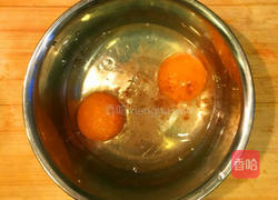 韭菜鸡蛋饼的做法图解1