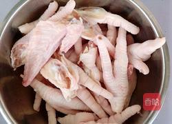 蒜香酱蒸鸡爪的做法图解1