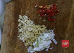 剁椒鱼头的做法图解3