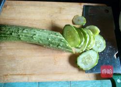 翡翠黄瓜的做法图解1
