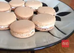 French Macaron Recipe Illustration 7