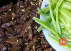 菠菜快炒猪肝的做法图解10