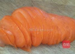 糖醋胡萝卜丝。的做法图解1