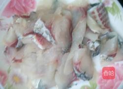 酸菜鱼的做法图解2