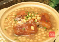 猪蹄炖黄豆的做法图解5
