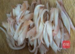 韭菜炒墨鱼。的做法图解2