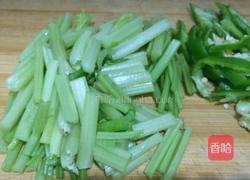 香干芹菜肉丝的做法图解2