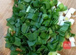 Illustration of making braised noodles 7