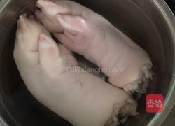 特色猪手的做法图解1