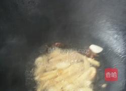 干烧黄鱼。的做法图解4