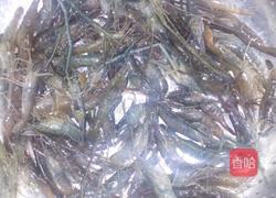 盐水河虾的做法图解1