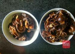 香菇炖鸡的做法图解2