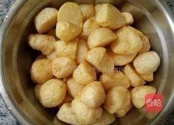土豆烧肥肠的做法图解4