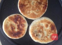 猪肉莲花白馅饼的做法图解6