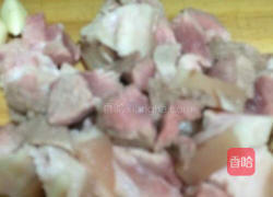 笋干缸豆红烧肉的做法图解4