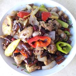 辣子鸡丁的做法[图]