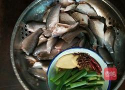 清炖野生小鲫鱼的做法图解2