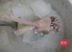 冬瓜薏米煲鸭汤的做法图解4