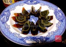 凉拌皮蛋的做法图解1