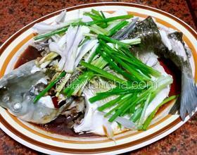 清蒸草魚（廣東又叫鯇魚）
