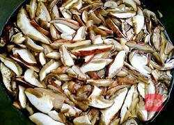 炒牛肝菌的做法图解3