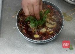 麻辣肥肠鱼的做法图解3