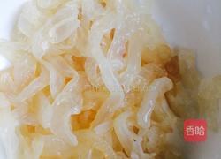 海蜇黄瓜丝的做法图解1