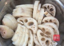 筒骨莲藕汤的做法图解2