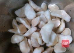 菱角冬瓜煲筒骨的做法图解1