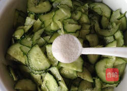 凉拌黄瓜的做法图解2