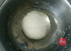 小猪奶黄包的做法图解1