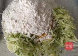 西葫芦软饼的做法图解2