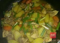 咖喱土豆鸡肉饭的做法图解8