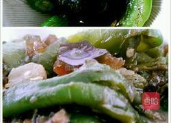 青椒擂皮蛋的做法图解3