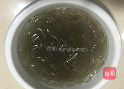 腊肉炖土家红薯粉丝的做法图解3