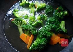 蒜蓉西兰花的做法图解3