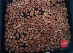 糖霜花生的做法图解3