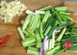 干锅包菜的做法图解3